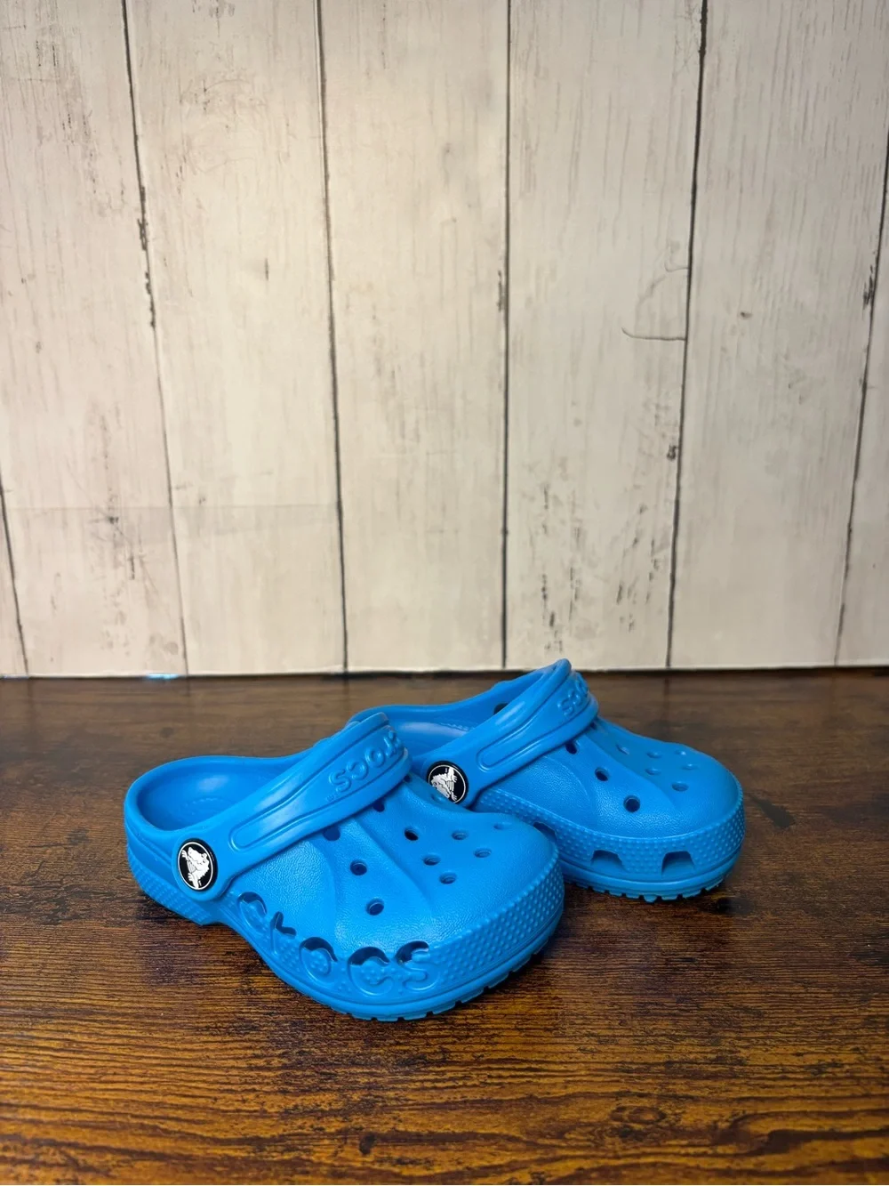 CROCS Kids Classic Clog in Bright Blue